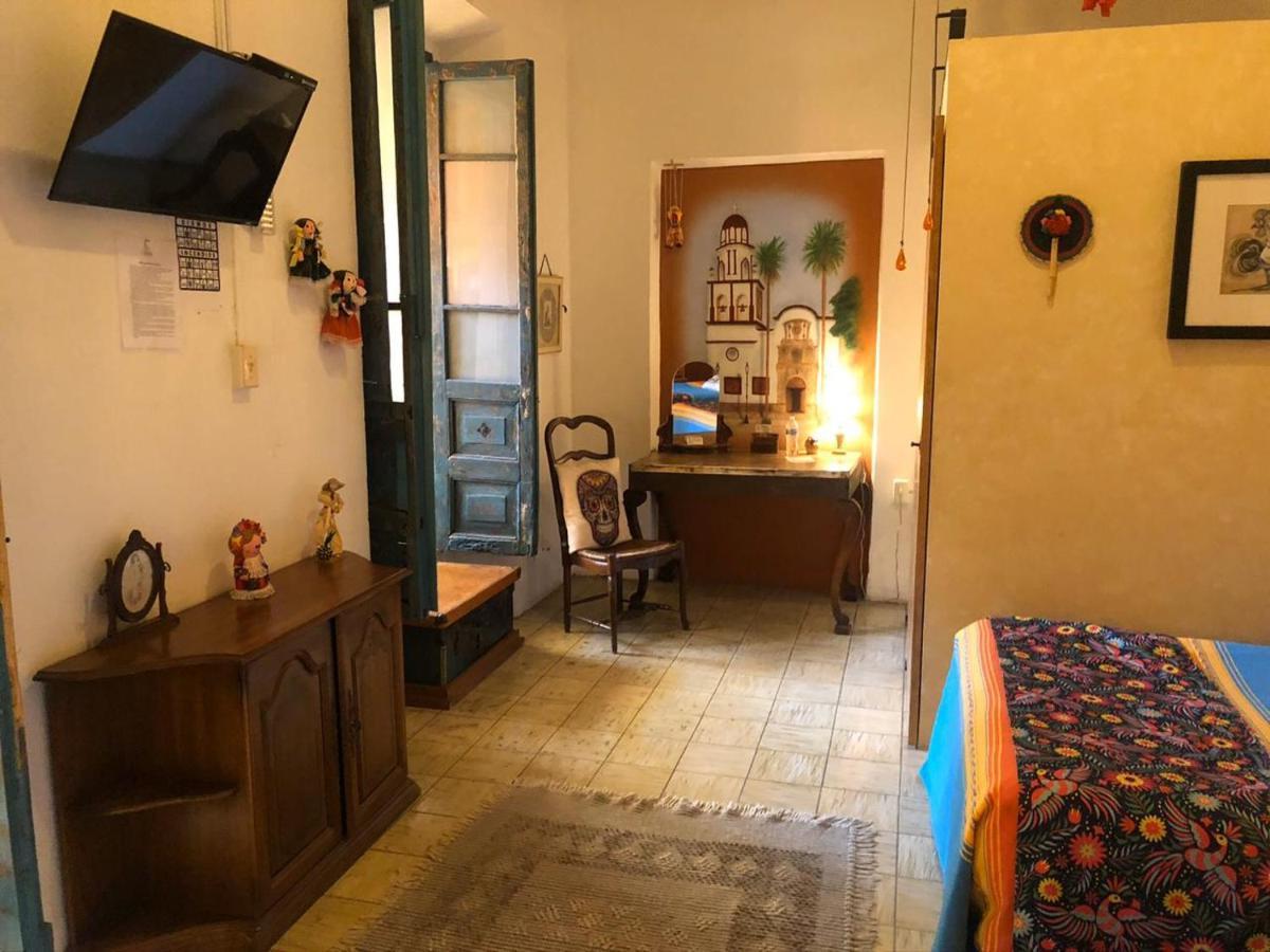 Casona Tlaquepaque Temazcal & Spa エクステリア 写真